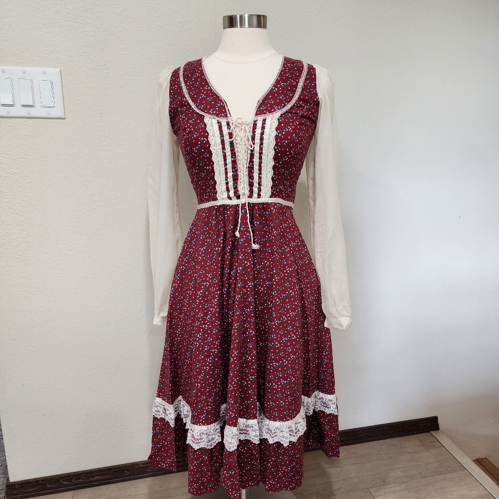 Vintage Gunne Sax Dress Calico Prairie Ditzy Floral Lace Front Corset size 4/6